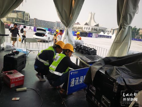 潑水節(jié)狂歡背后的通信守護者